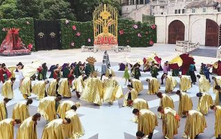 “Vũ hội Ánh Dương” là một trong những sự kiện đồng hành mở màn đầy ấn tượng cho Lễ hội Pháo hoa quốc tế Đà Nẵng 2019 sẽ chính thức khai mạc tối 1/6/2019.