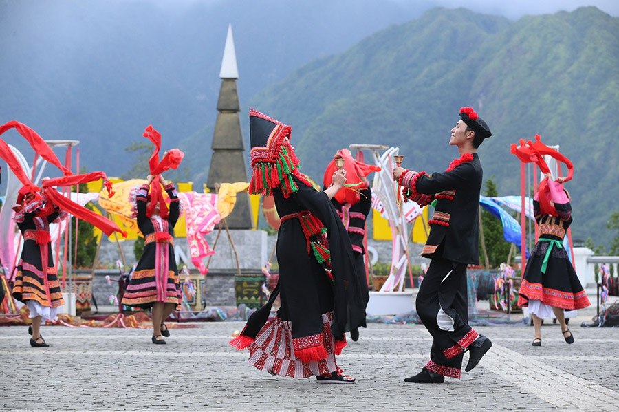 Vũ điệu trên mây tại Sun World Fansipan Legend