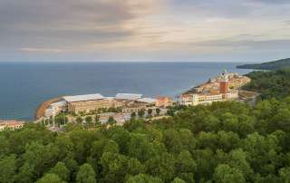 Thị trấn Địa Trung Hải Sun Premier Village Primavera đang dần hiện hữu bên bờ Nam đảo Ngọc.