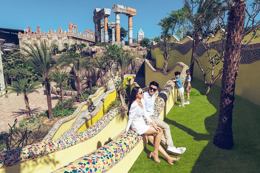 Những con đường uống lượng được trang trí khá độc đáo.