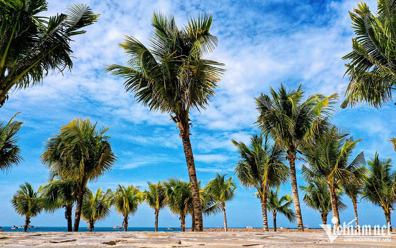 Quần đảo An Thới có 2 mùa rõ rệt là mùa khô và mùa mưa Quần đảo An Thới có 2 mùa rõ rệt là mùa khô và mùa mưa