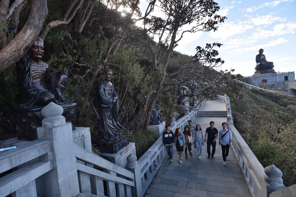 Tinh-tam-dao-buoc-tren-con-duong-La-Han