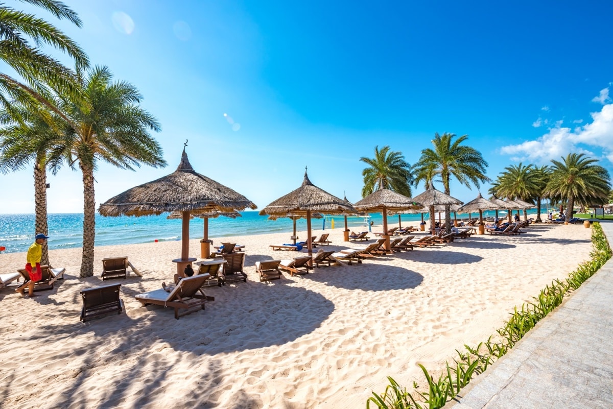 bai-dai-phu-quoc-mang-trong-minh-mot-ve-dep-kho-ta