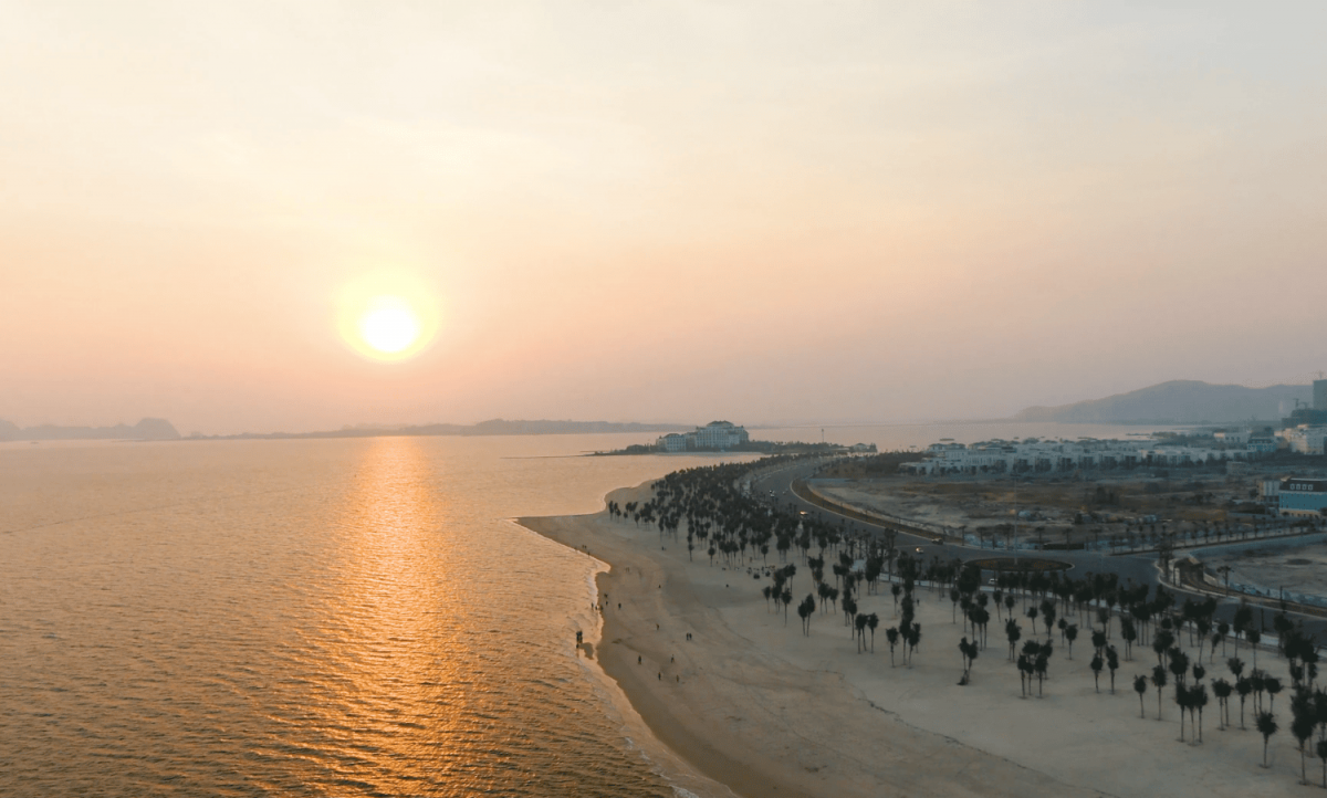 bai-tam-bai-chay-quang-ninh