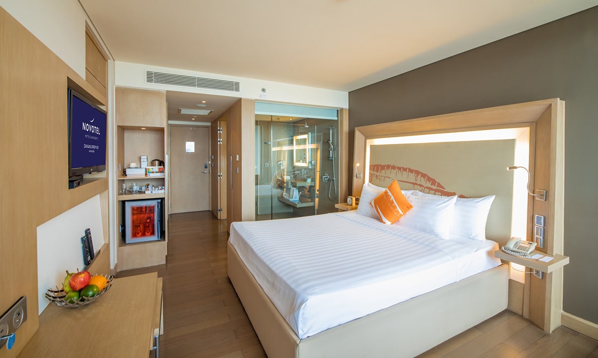 phong-Executive-dien-tich-rong-rai