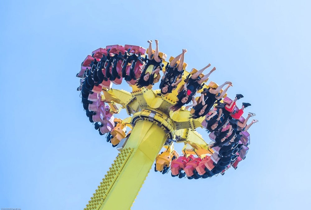 tro-choi-Singapore-Sling-mao-hiem