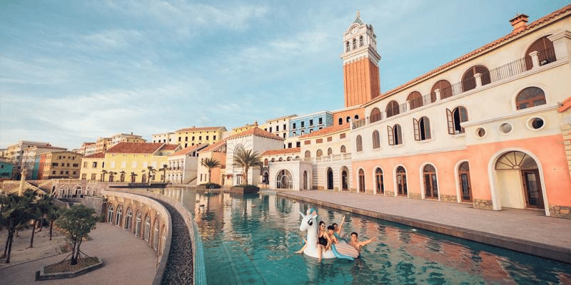 thap-dong-ho-bieu-tuong-cua-thi-tran-dia-trung-hai